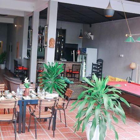 Sy Guesthouse Phnom Penh Bagian luar foto