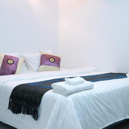 Sy Guesthouse Phnom Penh Bagian luar foto