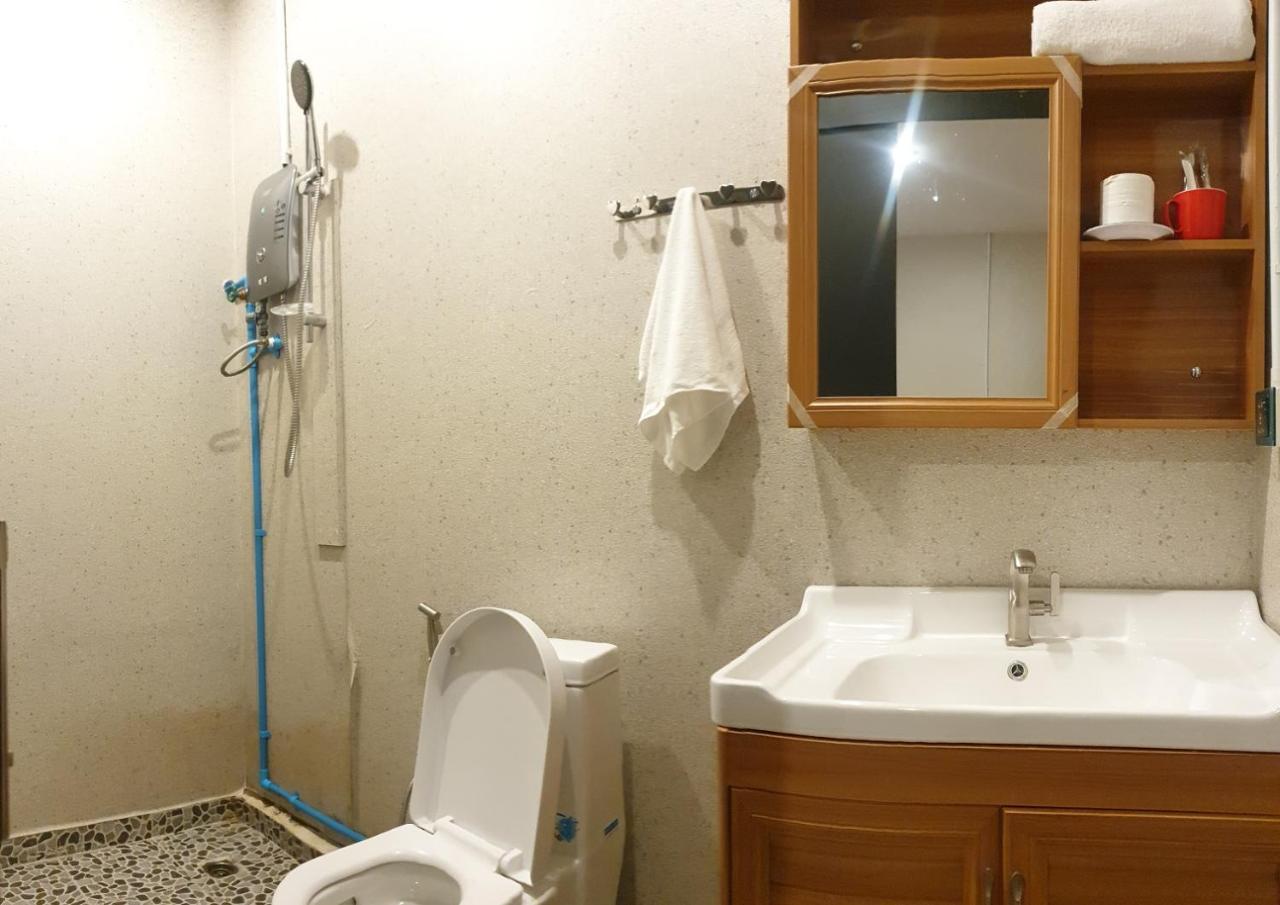 Sy Guesthouse Phnom Penh Bagian luar foto